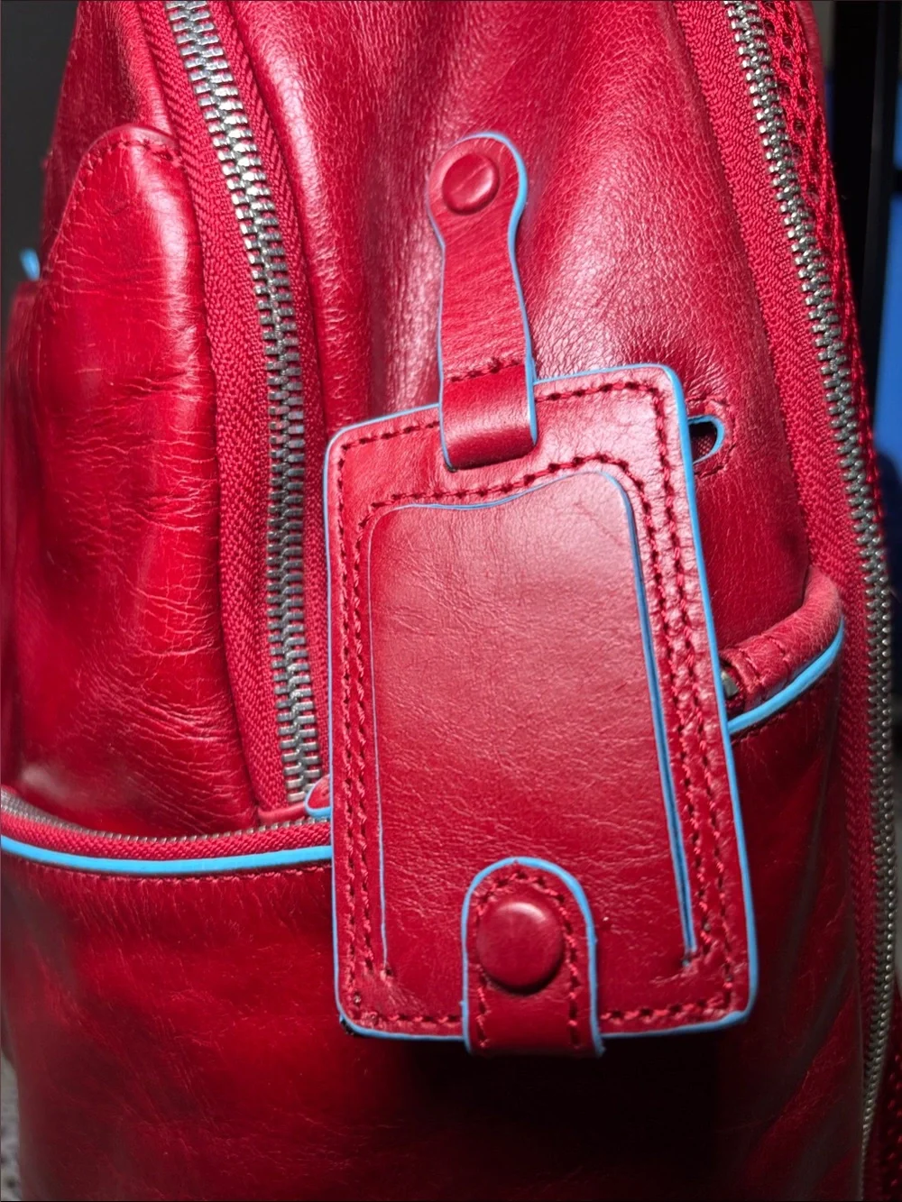 PIQUADRO Red burgundy Leather Stylish men stile Business excellent condition